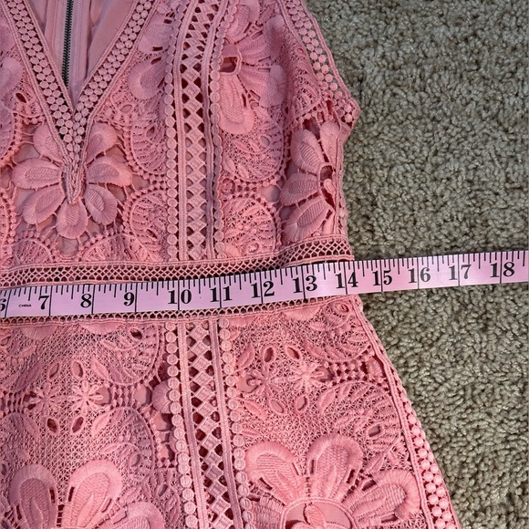 ALICE + OLIVIA Lace /Eyelet Dress - Picture 5 of 7